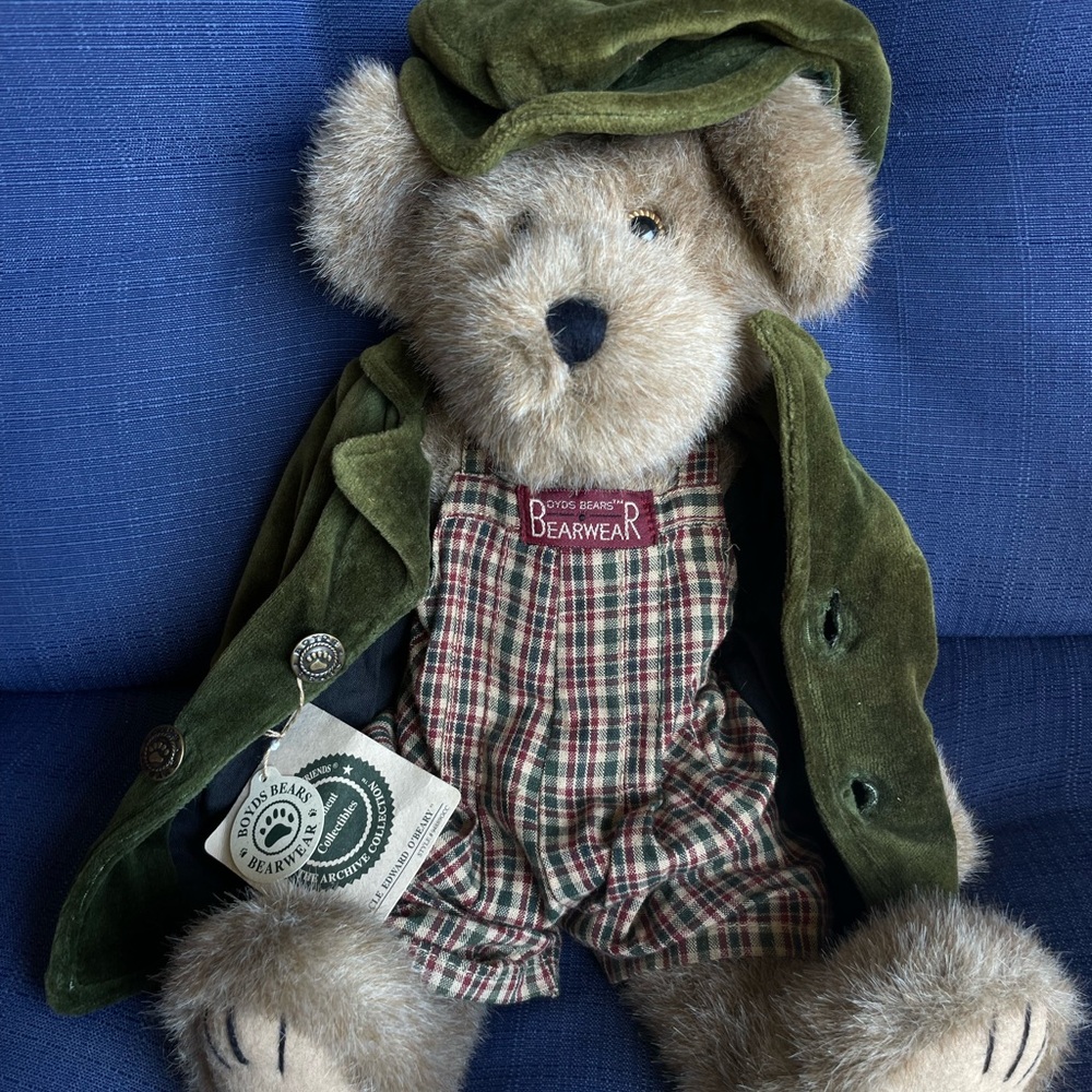 Vintage 15” Uncle Edward O'Beary Collectable Retired Boyds Keepsake Decor